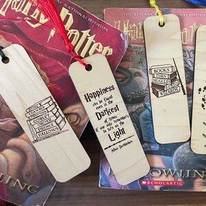 Harry Potter Huge Lot Collectibles Tin Badges Book Crayons Markers Stamps  Glasses Bookmark Pin Party Supplies Hagrid Hermione Ron Vintage HP 