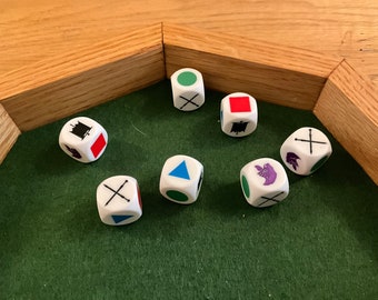 7 battle dice compatible with Commands & Colors: Ancients