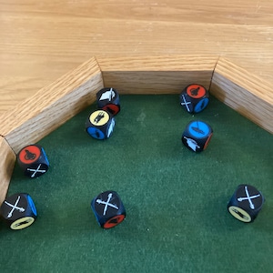 8 battle dice compatible with Commands & Colors: Napoleonics image 1