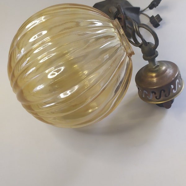 Luminaire, suspension,boule globe vintage art deco, verre ambré, 16 cm