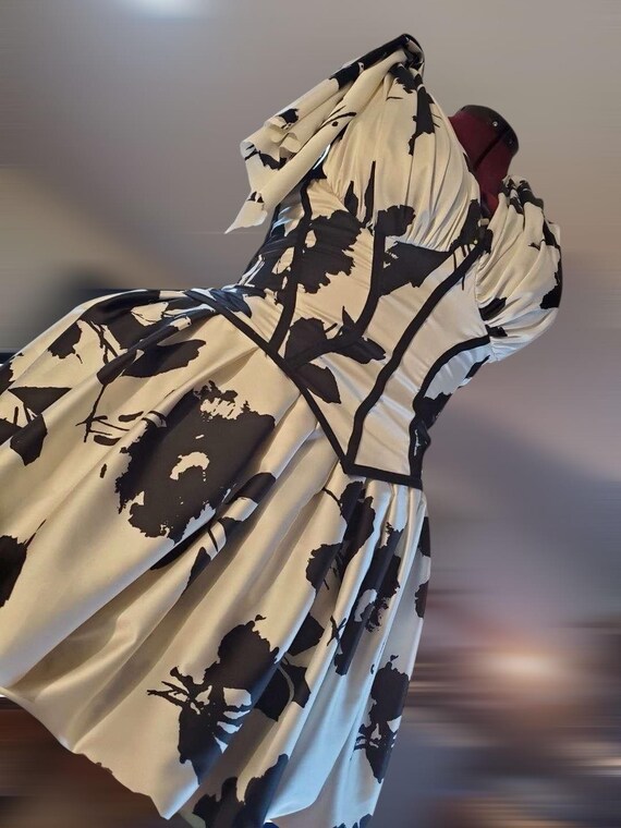 design for material dresses What do you call this style of dress and the materials it's made from? : r/sewing