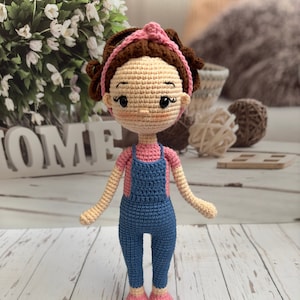Handmade Amigurumi Doll, Crochet Girl Plush, Adorable Amigurumi Friend, Soft Amigurumi Toy Doll, Cute Crochet Collectible