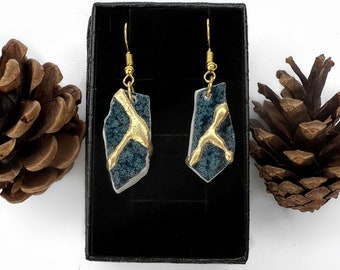 Kinboru - Boucles d'oreilles Kintsugi bol cassé en céramique en indigo