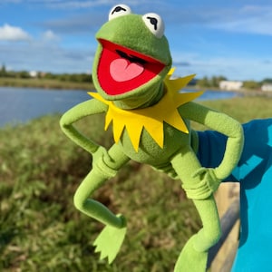 Handmade Kermit the Frog Replica Puppet, Fleece Muppet with Arm Rods