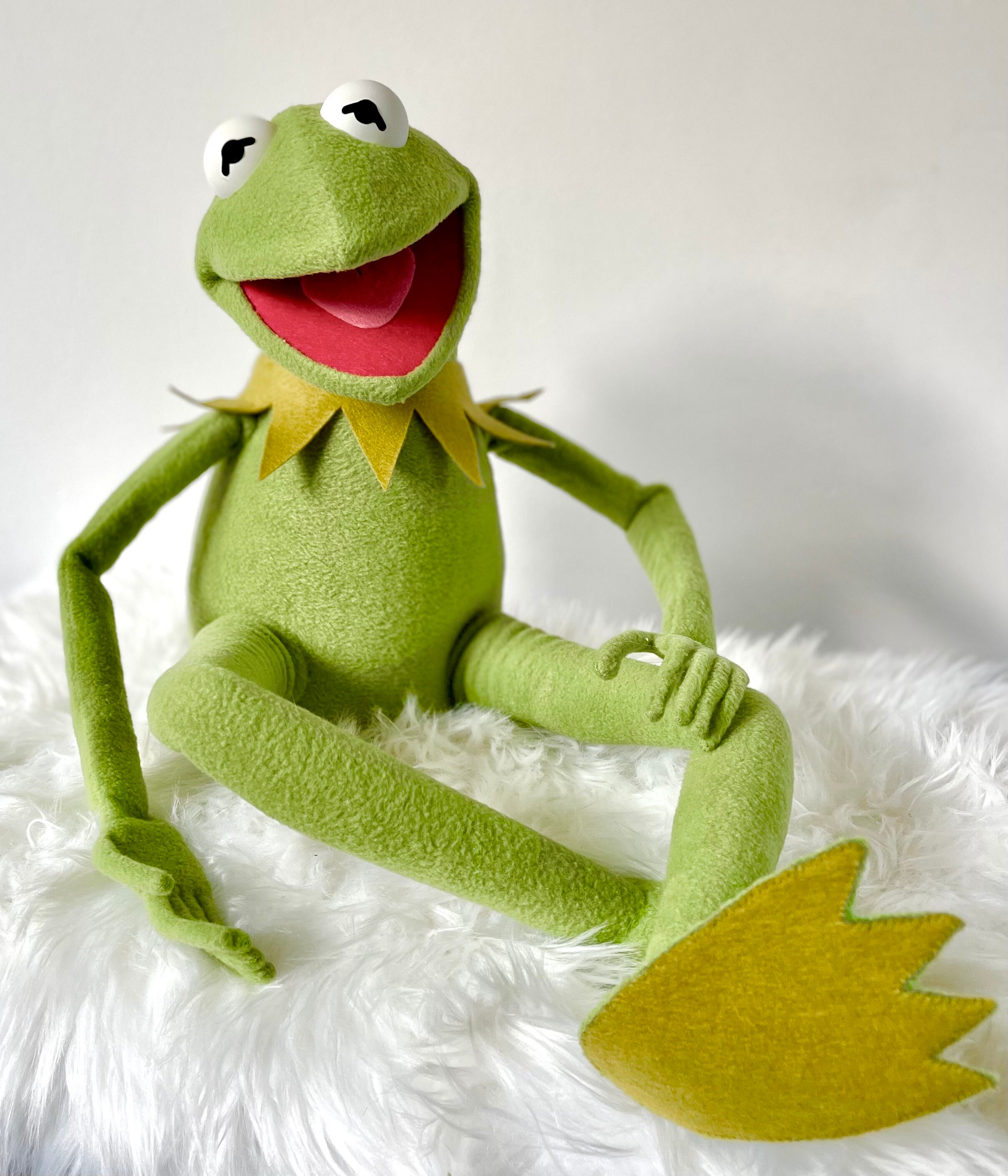 Kermit the Frog Puppet Replica Hand Puppet Muppet, 1:1 Professional Hand  Made 