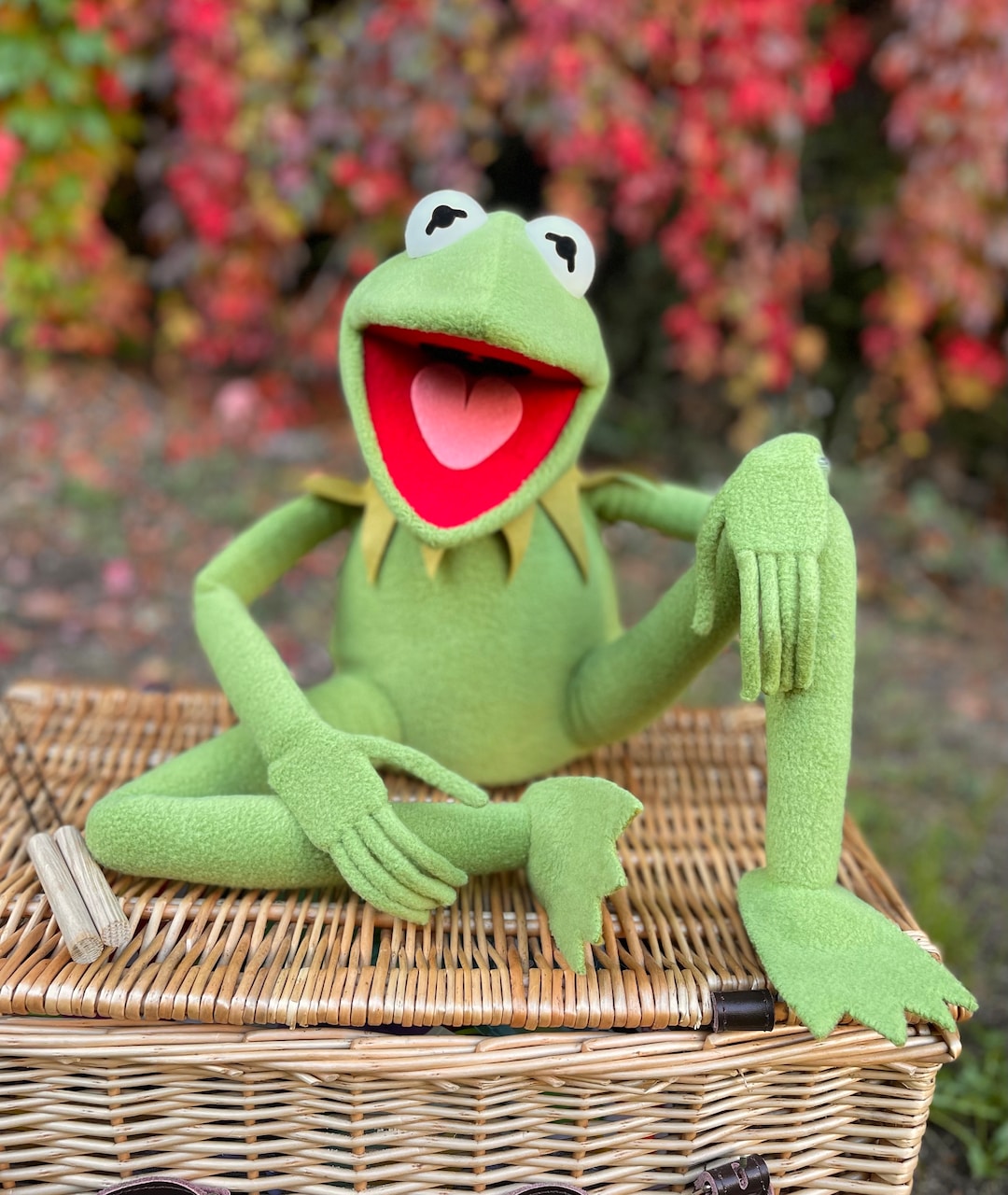 Kermit the Frog Puppet Replica Hand Puppet Muppet, 11 Professional