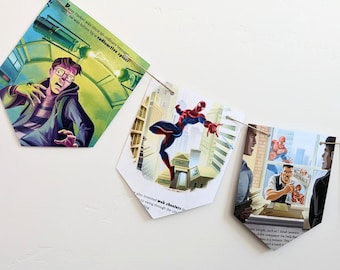 Guirlande de pages de livre dorées Spider-Man : bannière de bande dessinée recyclée