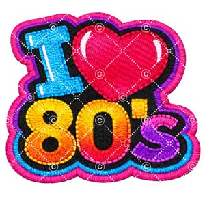 Op de afbeelding: Geborduurde patch met de tekst "I ❤️ 80's". Het ontwerp toont een blauwe "I", een roze hart en de cijfers "80's" in geel, oranje en paars. De patch heeft een zwarte achtergrond en een kleurrijke rand.