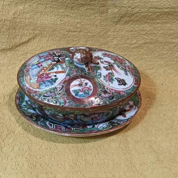 Antique Chinese export hand-painted Famille rose Medallion oval ceramic | porcelain bowl and base plate | Qing dynasty | collectible | 1800s