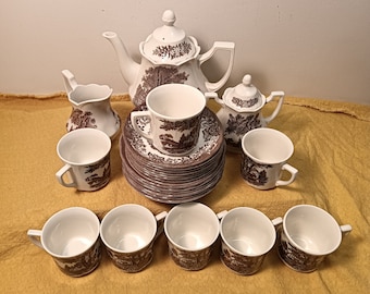 25pc Vintage Romantic England Ironstone J&G Meakin Royal Staffordshire Dinnerware Set|Teacup, Saucer,Teapot | Bowls | Creamer and sugar bowl