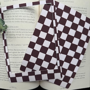 Checkered Kindle Skin: Burgundy and White Vinyl - Kindle Accessory