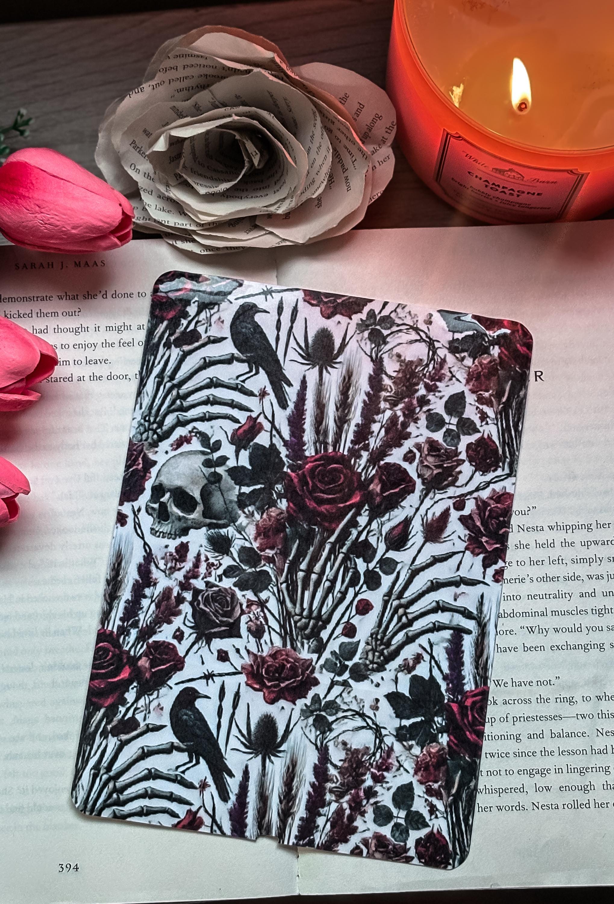 Dark Romance Kindle Insert – Cardstock Decoration for Kindle Readers – Glossy or Glitter Holo Laminate Finish