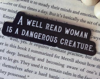 Adesivo Kindle Bookish: donna colta, adesivo in vinile impermeabile
