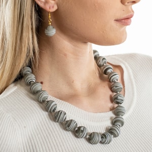 Handmade necklace with gray Murano glass beads, adjustable clasp, Made in Italy jewellery