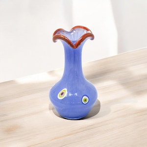 Artistic &quot;merletto&quot; vase created by hand in Murano glass, decorated with millefiori murrine. Made in Italy product by Muma.