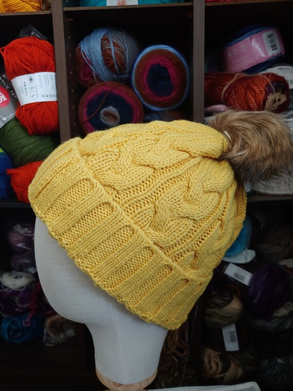 Sunshine Yellow Chunky Cable Knit Hat With Faux Fur Pom Pom  display picture 1