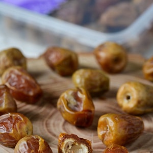 Sukkary Dates - تمر سكري (Grade A)