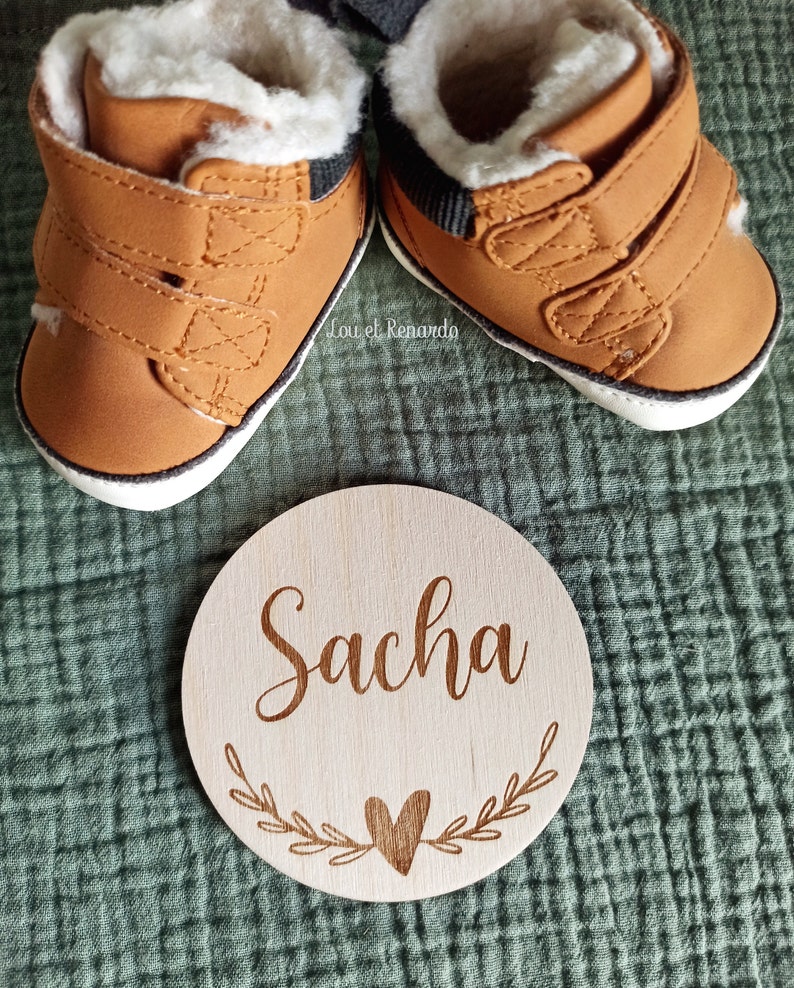 Carte bienvenue personnalisée en bois coeur / Carte étape naissance / prénom bébé enfant / cadeau naissance grossesse maman / faire part image 8
