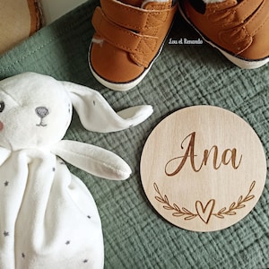 Carte bienvenue personnalisée en bois coeur / Carte étape naissance / prénom bébé enfant / cadeau naissance grossesse maman / faire part image 5