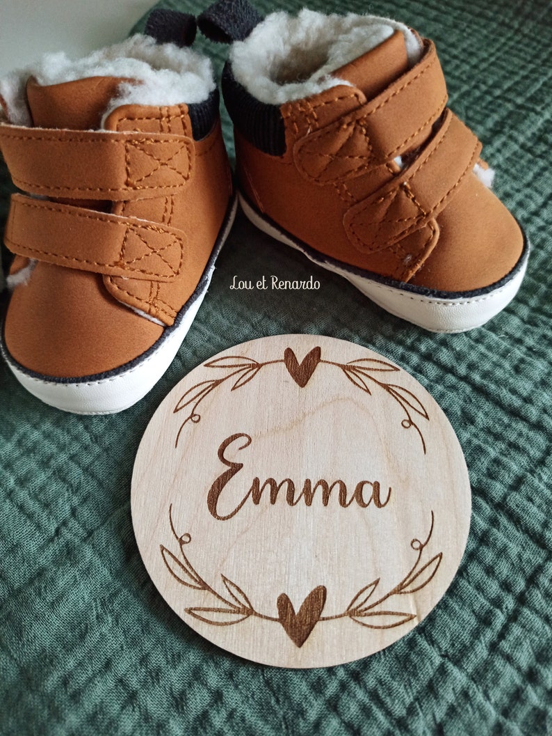 Carte bienvenue personnalisée en bois coeur / Carte étape naissance / prénom bébé enfant / cadeau naissance grossesse maman / faire part image 6