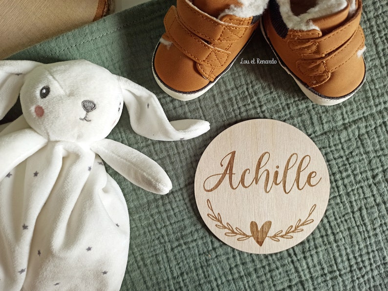 Carte bienvenue personnalisée en bois coeur / Carte étape naissance / prénom bébé enfant / cadeau naissance grossesse maman / faire part image 4