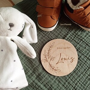 Carte bienvenue personnalisée en bois fleuri / Carte étape naissance / prénom bébé enfant / cadeau naissance grossesse maman / faire part image 3