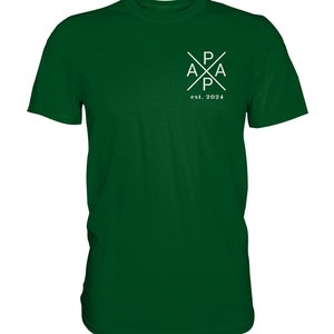 T-Shirt Motiv Papa est. 2024 Premium Bottle Green