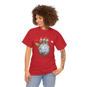 Happy Holidays Alien Santa T-shirt, Space UFO Christmas Tee, E.T. Christmas Funny Gift T-Shirt