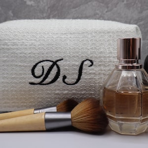 Geborduurde make-upreistas - op maat gemaakt make-uptasje met monogram en toilettas cadeau voor haar | Moederdagcadeau
