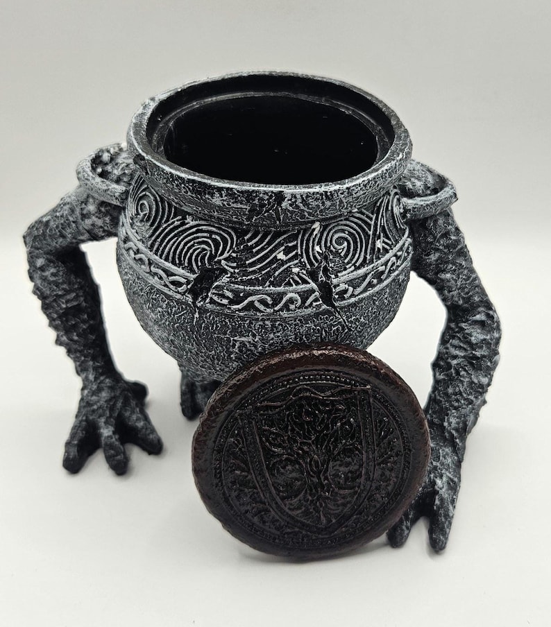 Elden Ring Pot Man Planter - Alexander Inspired Decor image 4