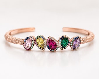 Pulseira Bracelete Colorida em Formato de Gota, Prata de Lei 925 com Detalhes em Ouro Rosa e Pedras Arco-Íris - Um Presente Elegante para Ela