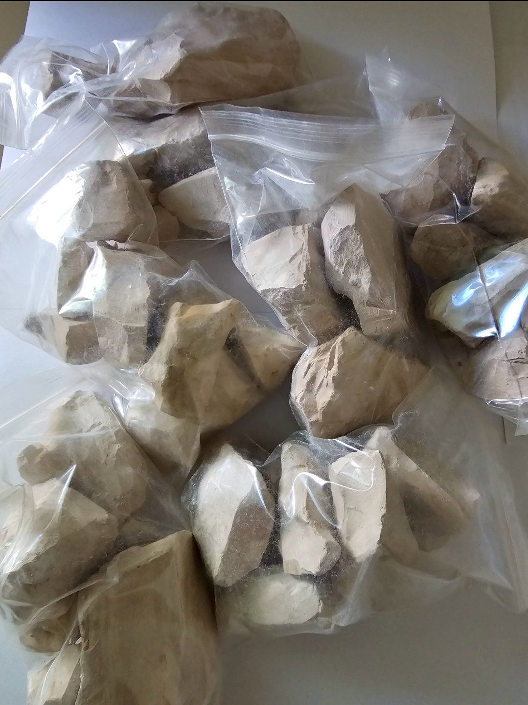 KAOLIN Klei – 450 G, Eetbare Witte Klei, Natuurlijk Voedingssupplement, Krijtachtige Smaak