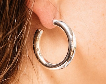 925 Sterling Silver Chunky Hoop Hollow Earrings 6 mm Thick, 30 mm Diameter