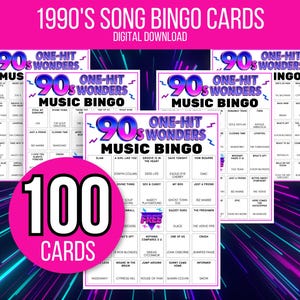 Puede incluir: Descarga digital de 100 cartones de bingo con tem&aacute;tica de m&uacute;sica de los 90. Las tarjetas presentan t&iacute;tulos de canciones de one-hit wonders. El dise&ntilde;o incluye un c&iacute;rculo rosa con el n&uacute;mero 100 y la palabra "cartas".