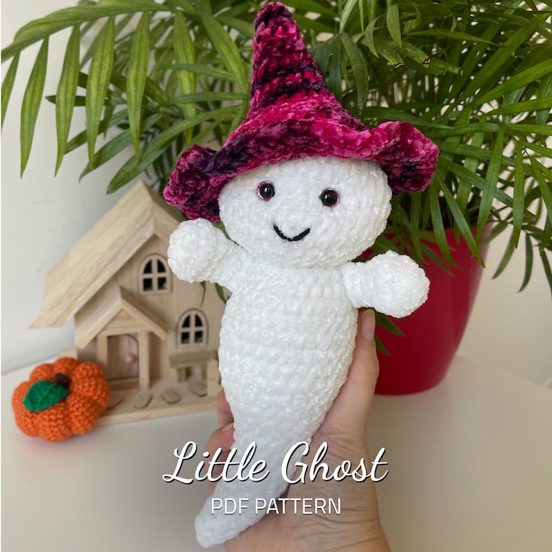 Little Ghost Crochet Pattern, Halloween Pattern, Mini Ghost Pattern, Crochet Ghost, Crochet Decor, PDF Pattern Digital Download image 1