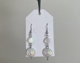 Iridescent swirl Earrings, Snail Bead Dangle Drop Earring Gift For Her, Dainty Earrings For Mom, Pearly Bead Earring, Coquette Jewelry Y2k