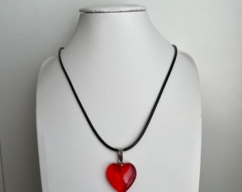 Red Heart Necklace Glass Heart Pendant Choker Valentine Jewelry Gift for Her