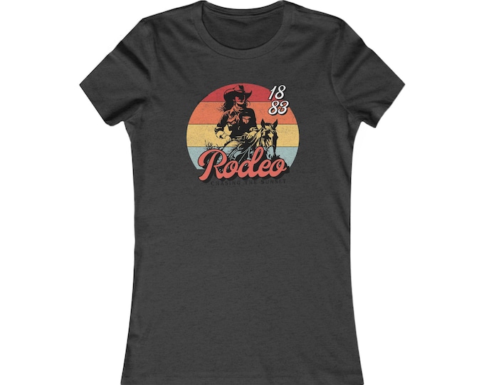 Retro Rodeo Graphic Tee for Women, Western Style T-Shirt, Casual Wear, Gift for Cowgirls, Rodeo Lovers, Summer Fashion