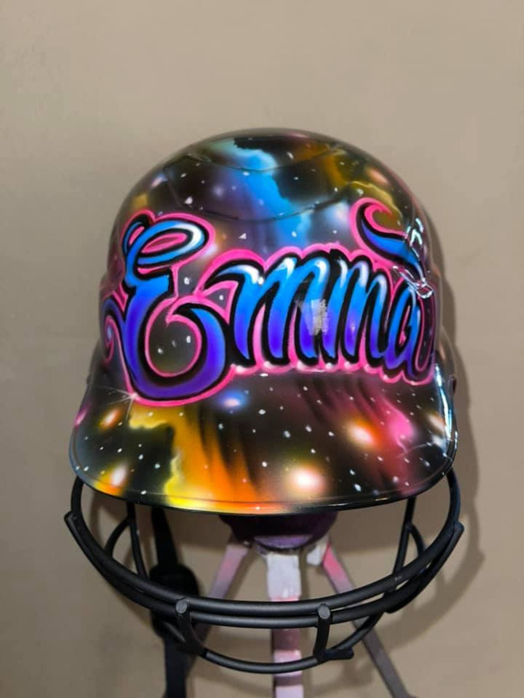 Casco de softbol con sistema solar pintado con aerógrafo (protector facial  no incluido, se compra por separado) - Etsy México, image size:1080x1440