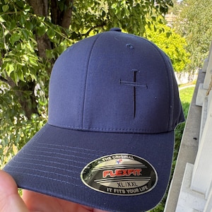 Minimalist Black Cross Hat – Flexfit SM/M, L/XL | Christian Baseball Cap | Faith Hat | Religious Gift for Men or Women