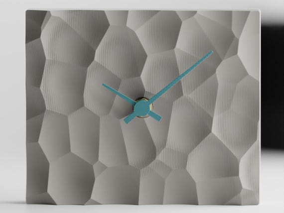 Facetfield table clock with an Ash Gray body and Sky Blue hands
