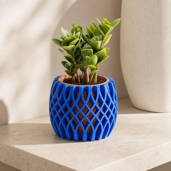 LatticeBloom Two-Tone Planter, Woven Indoor Plant Pot, Sculptural Lattice Design, 12 Colorways