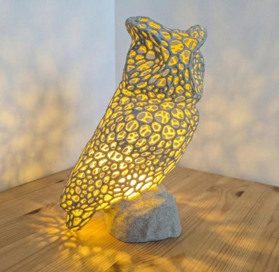 Voronoi Owl Accent Lamp: Geometric Bird Lamp, Battery or USB Powered