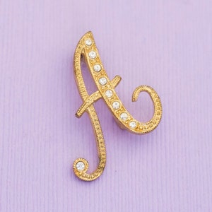 Vintage Gold Tone Letter A Elegant Rhinestones Broche - AB4