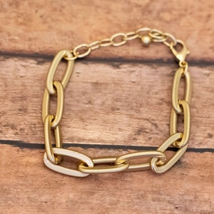 7 inch, Vintage Oval Chain Link Gold Tone Elegant Chain Bracelet - AB28