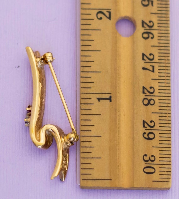 Vintage Simplistic Gold Tone Ribbon Brooch by Avo… - image 3