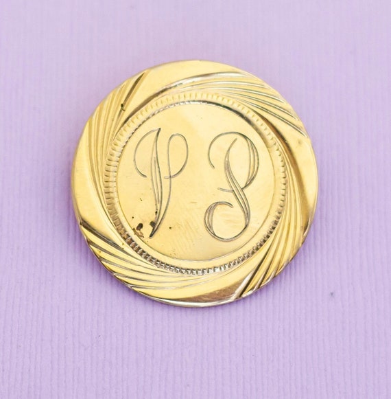 Vintage Gold Tone Monogram Circular Brooch - AB4