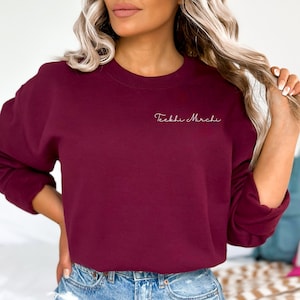 Desi Crewneck Sweatshirt: Teekhi Mirchi, South Asian Streetwear, South Asian Gift Ideas, Desi Apparel, Desi Gift Ideas, Minimalist Gift Idea