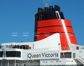 Queen Victoria Cruise Ship - Corfou - Italie