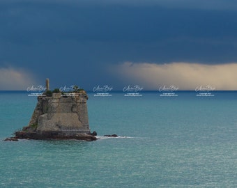 Moody Skies and Vivid Seascape